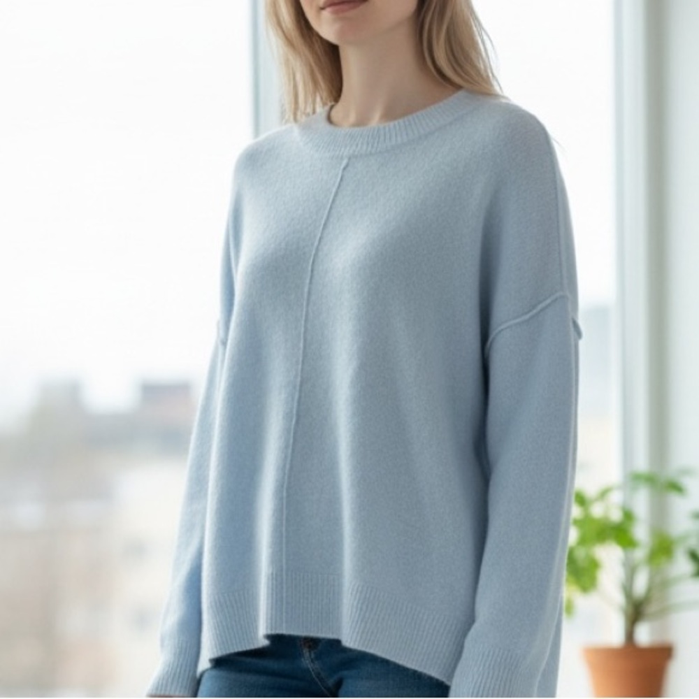 Vince Camuto Soft light blue Crew Neck Sweater